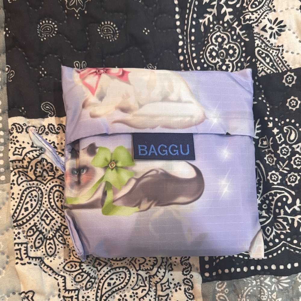 BAGGU Lavender Foldable Tote with Cats standard